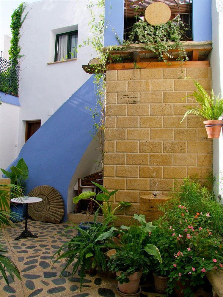 Hostal Casa Alborada Conil De La Frontera Exteriör bild