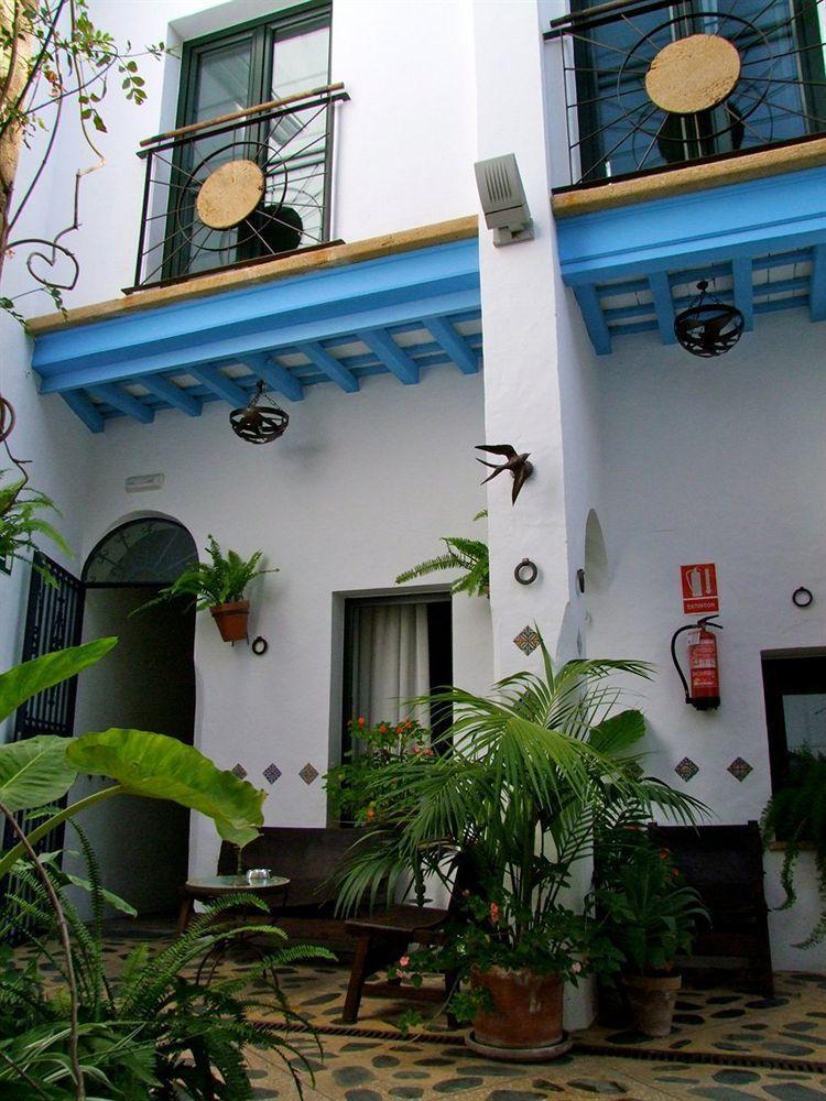 Hostal Casa Alborada Conil De La Frontera Exteriör bild