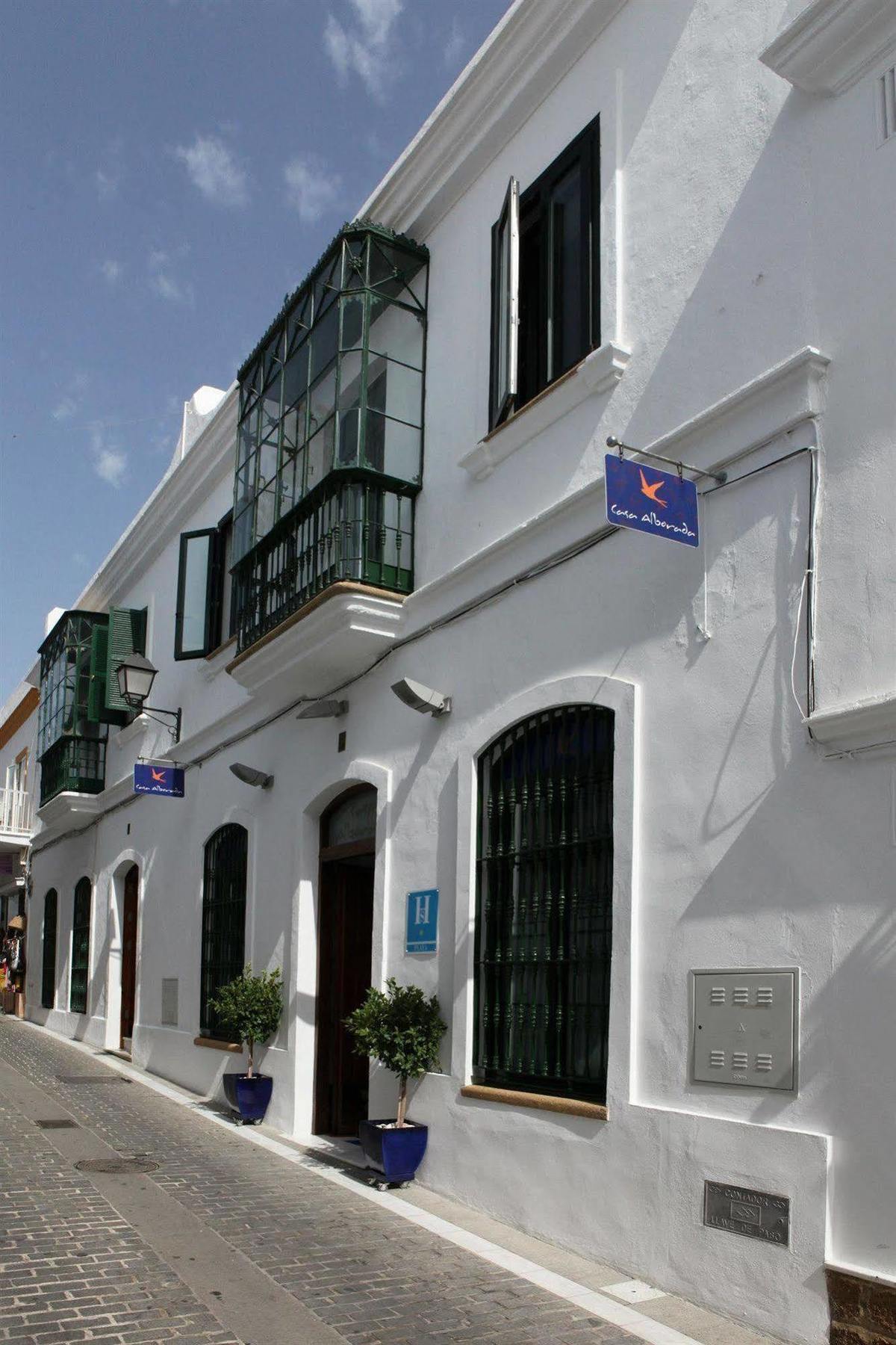 Hostal Casa Alborada Conil De La Frontera Exteriör bild